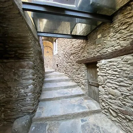 Ferienhaus Independent Stone House With View *