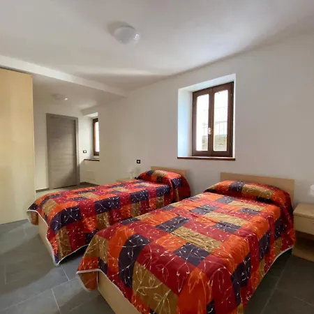 Ferienhaus Independent Stone House With View Musso