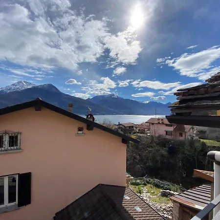 Independent Stone House With View Ferienhaus *